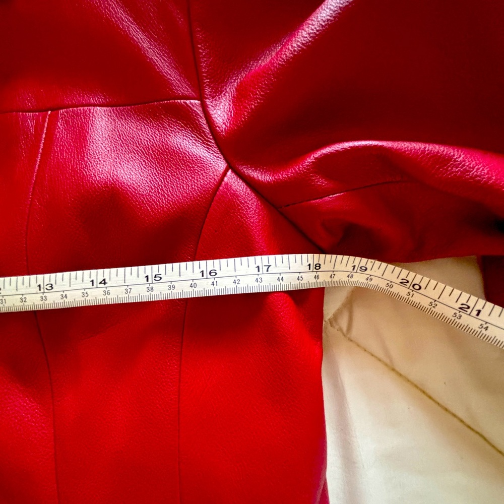 Ladies Vintage Wilsons Leather Thinsulate Red Leather Coat.  Size Small. NTN - Picture 6 of 12